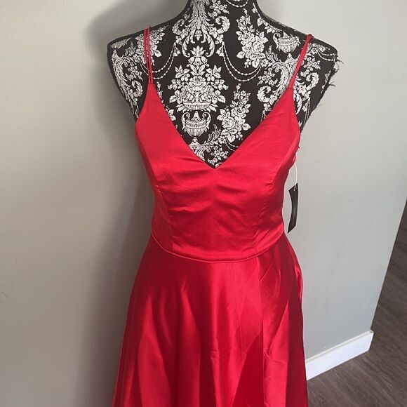 New Satin Red Dress NEW - Picture 2 of 3
